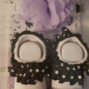 Polka dot Newborn  socks and headband